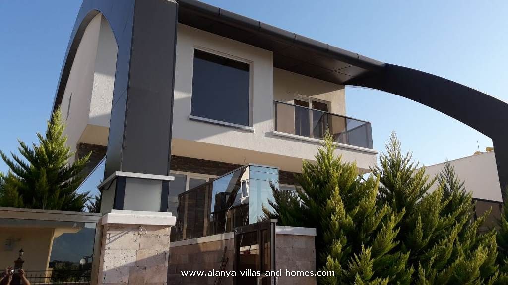 ali_iscituerk_alanya_villas_and_homes_com_immobilien_whatsapp_00905078878235_real_estate53.jpg